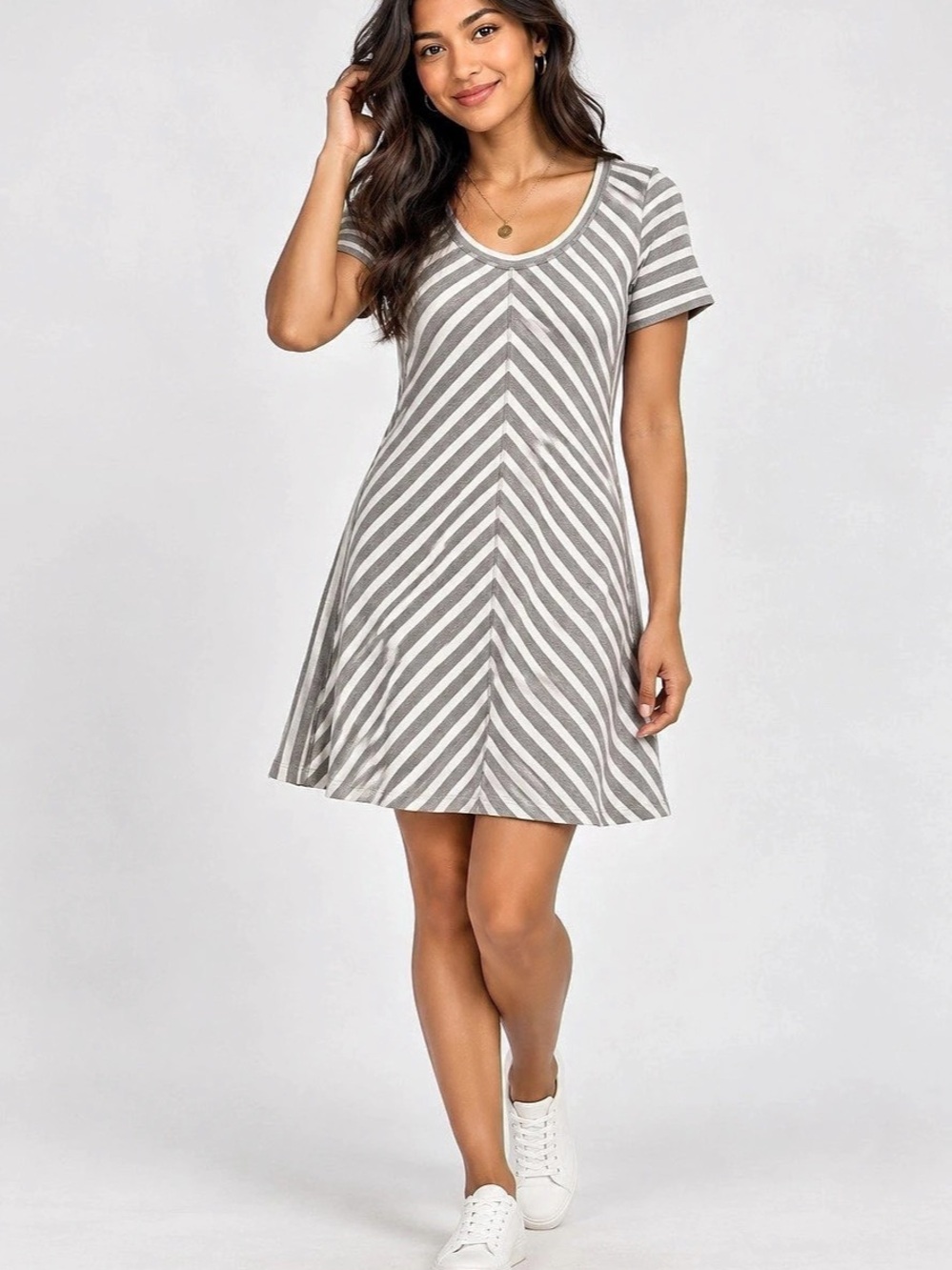 T by TALBOTS Mixed-Stripe Shift Dress Gray & White Small